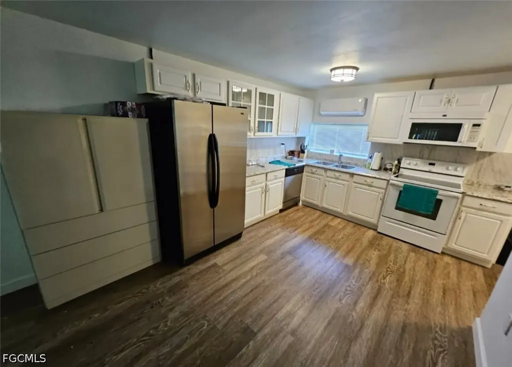 1288 Waite Drive North Fort Myers FL 33903