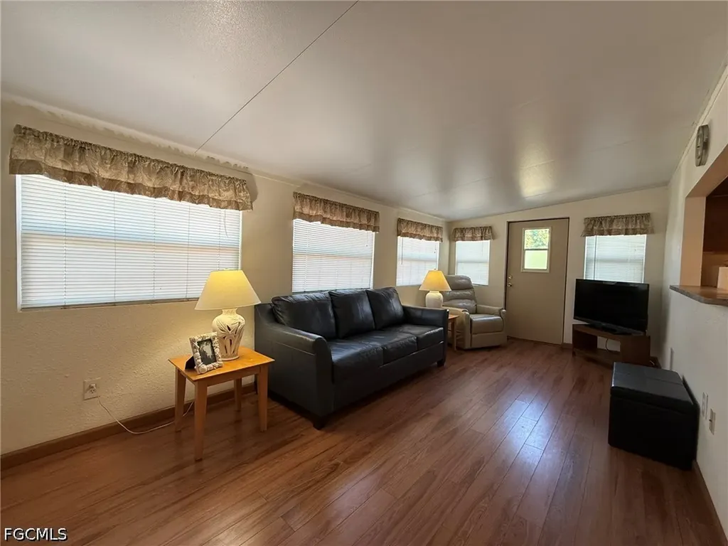 120 Lantern Place North Fort Myers FL 33917