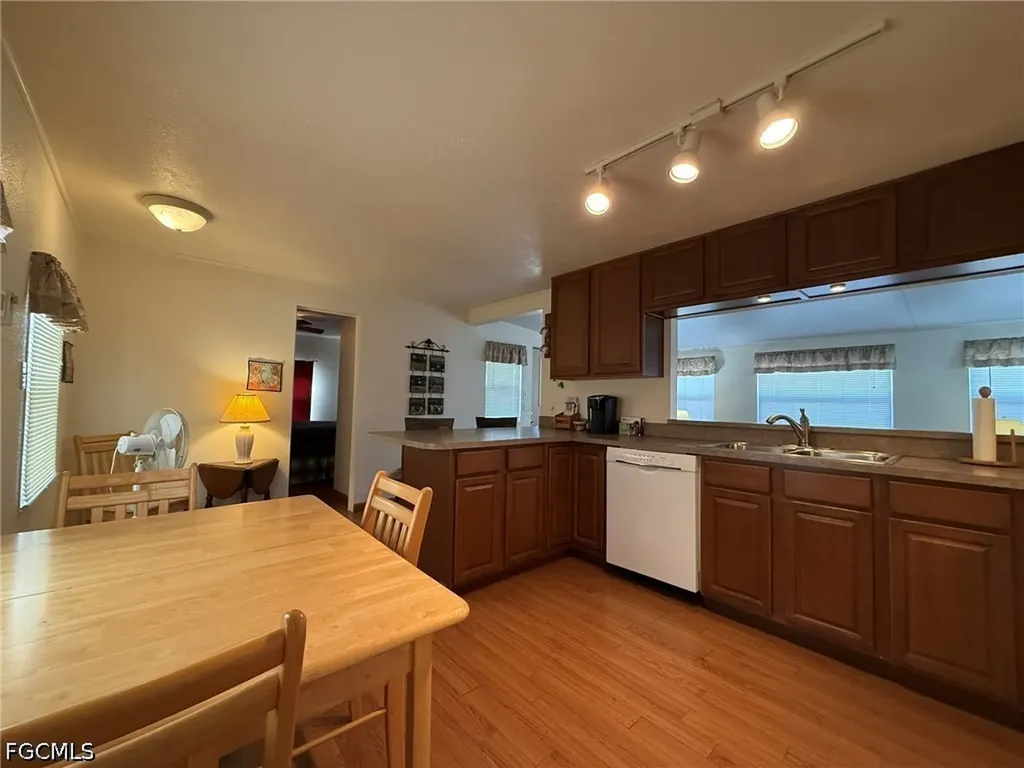 120 Lantern Place North Fort Myers FL 33917