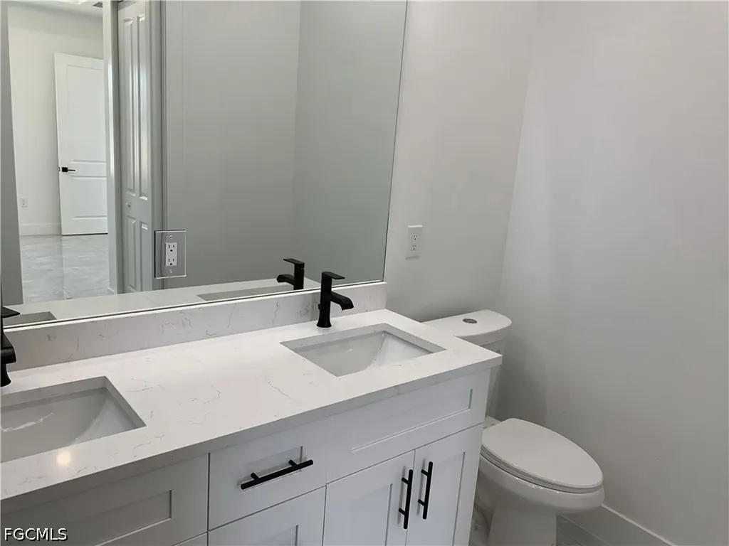442 Redwing Street Lehigh Acres FL 33974