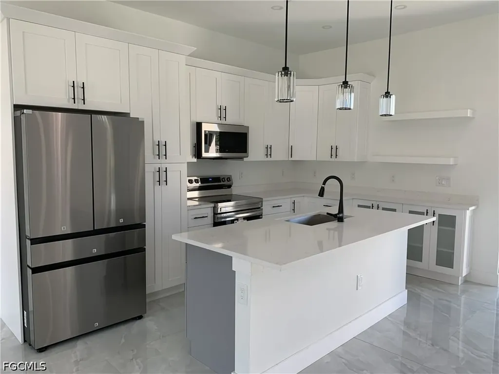 442 Redwing Street Lehigh Acres FL 33974