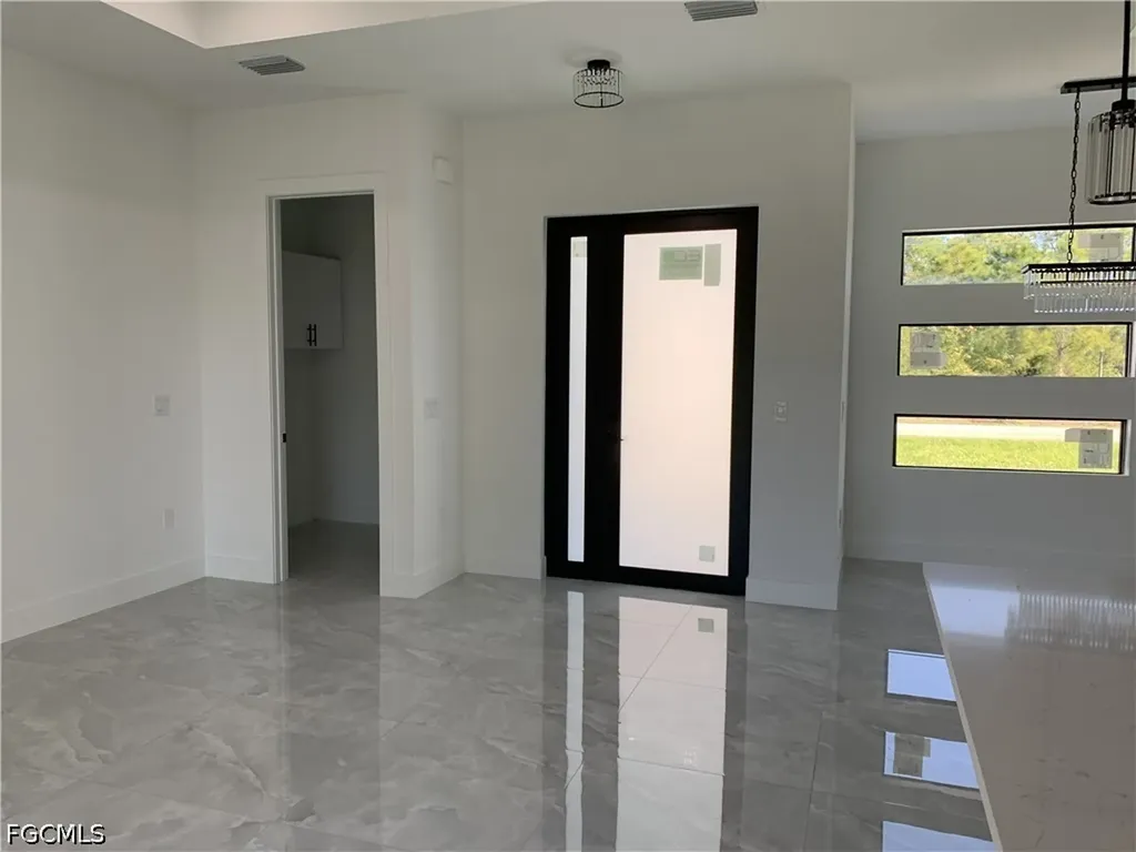 442 Redwing Street Lehigh Acres FL 33974