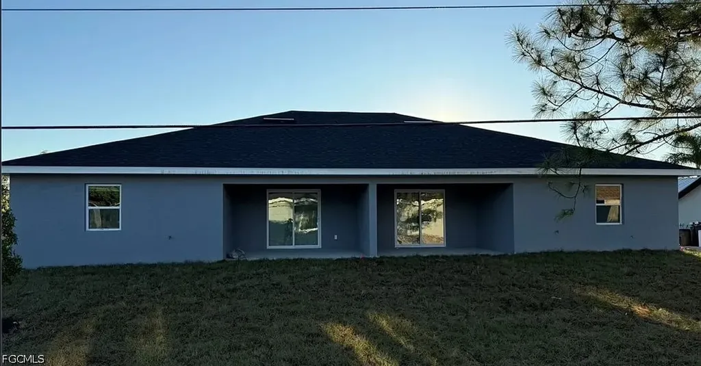 4723 13th Street SW Lehigh Acres FL 33973