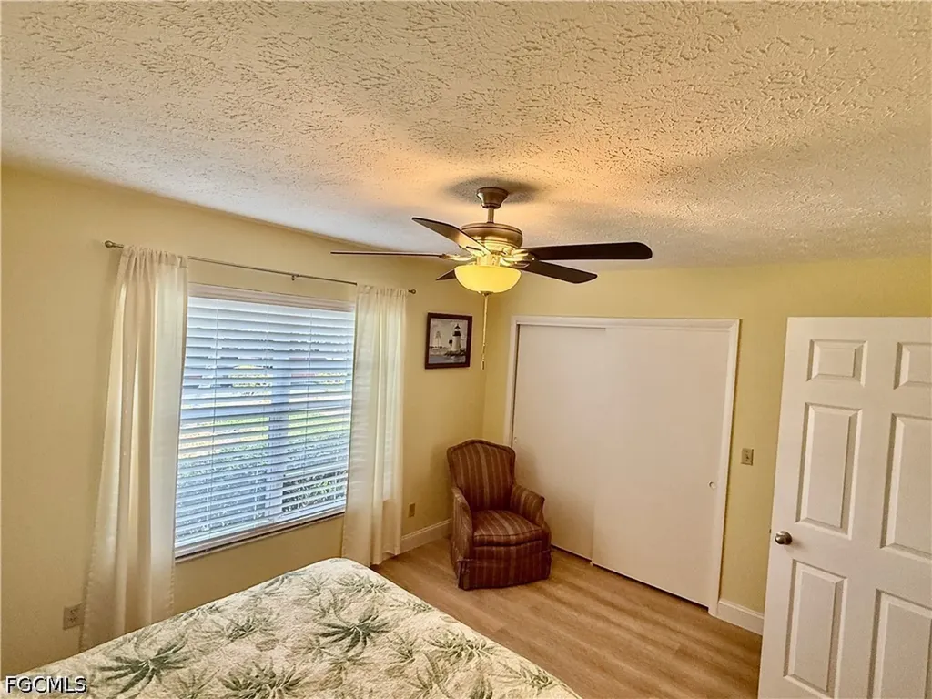 806 SE 46th Street Cape Coral FL 33904