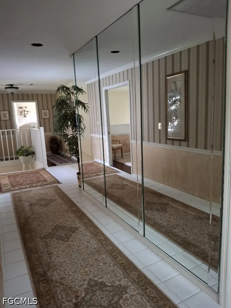 2847 Aintree Lane Naples FL 34112