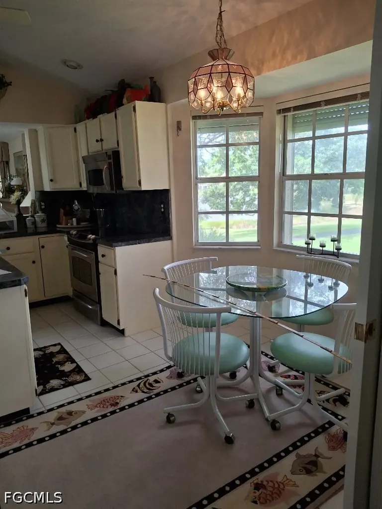 2847 Aintree Lane Naples FL 34112