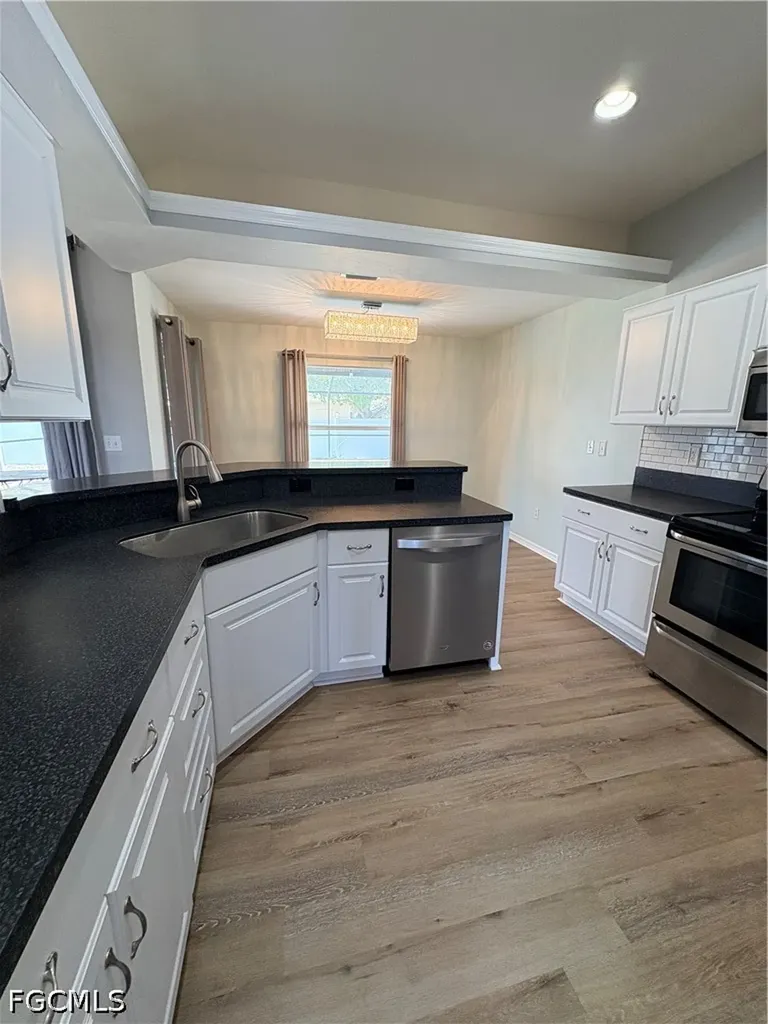 3710 SW 13th Avenue Cape Coral FL 33914