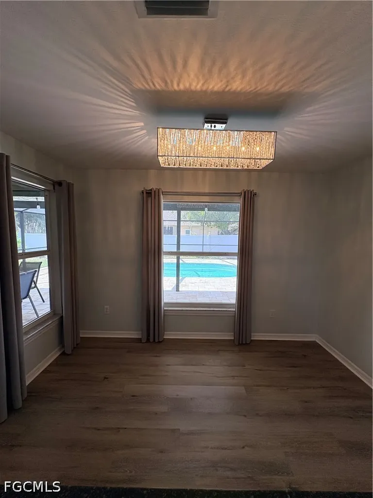 3710 SW 13th Avenue Cape Coral FL 33914