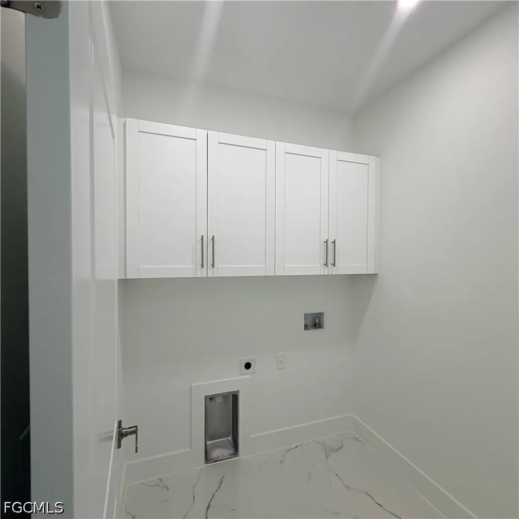 800 E 7th Street Lehigh Acres FL 33972