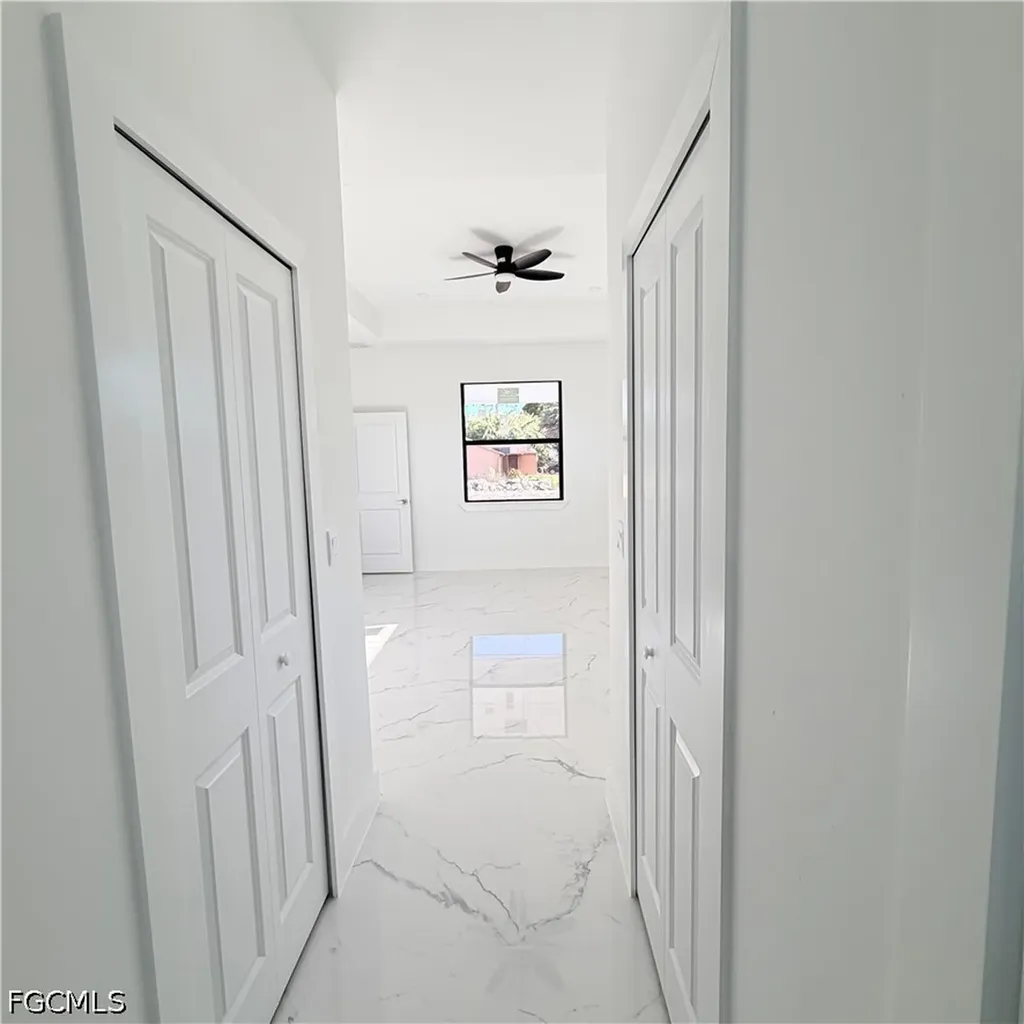 800 E 7th Street Lehigh Acres FL 33972