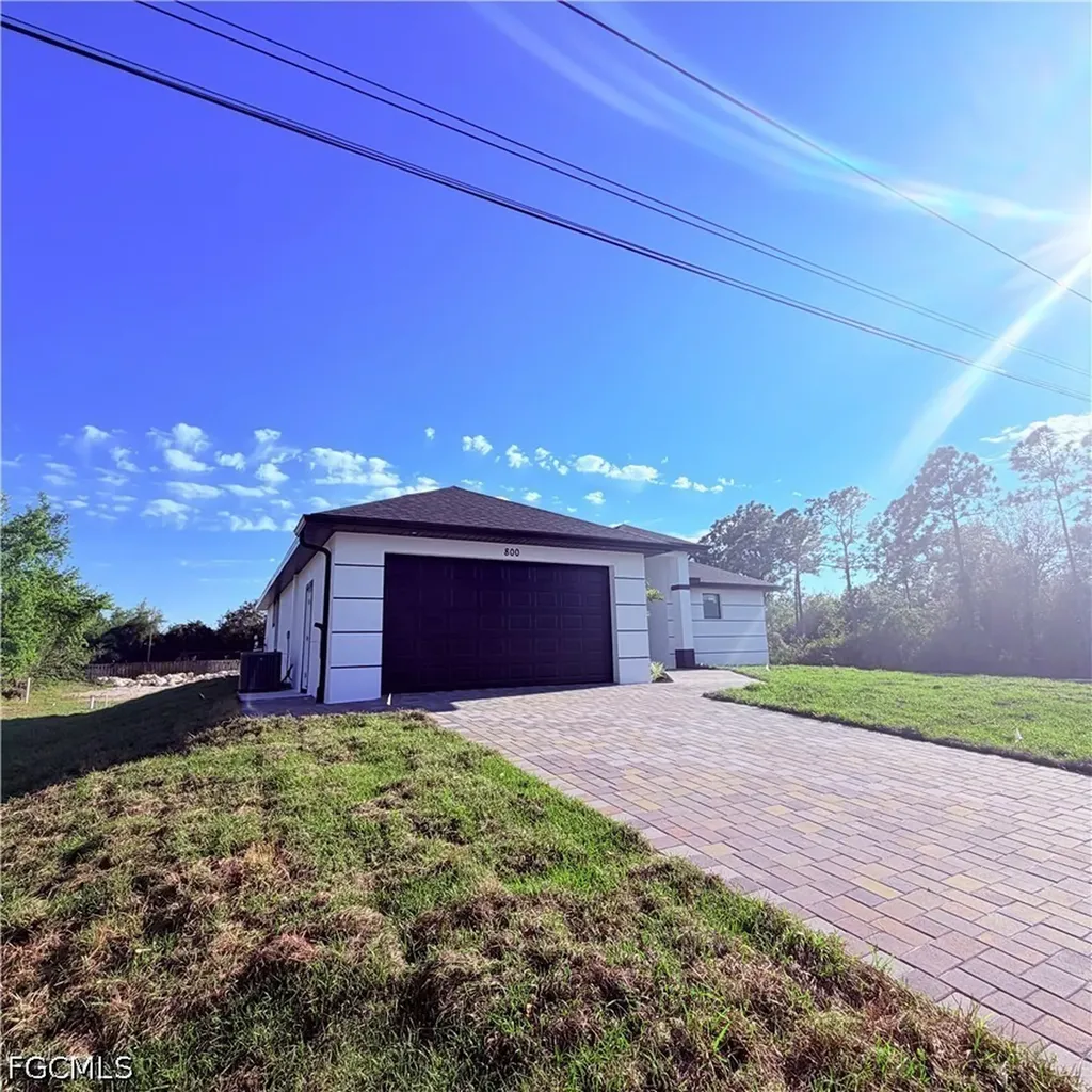 800 E 7th Street Lehigh Acres FL 33972