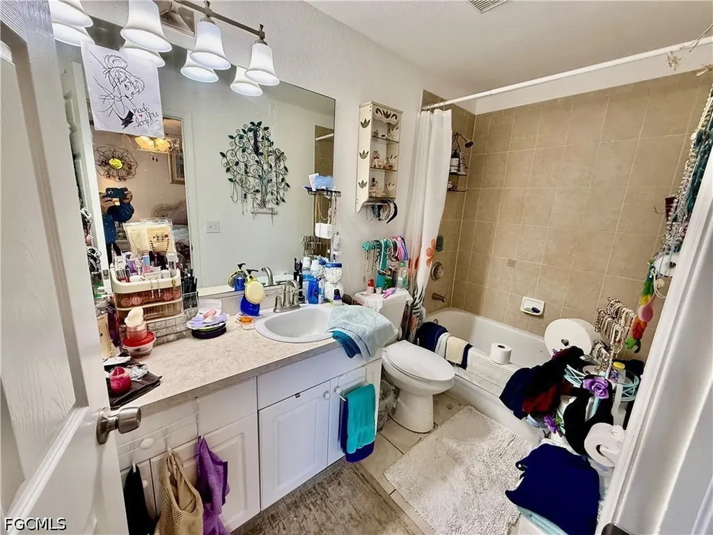 1916 Loyola Avenue Lehigh Acres FL 33972