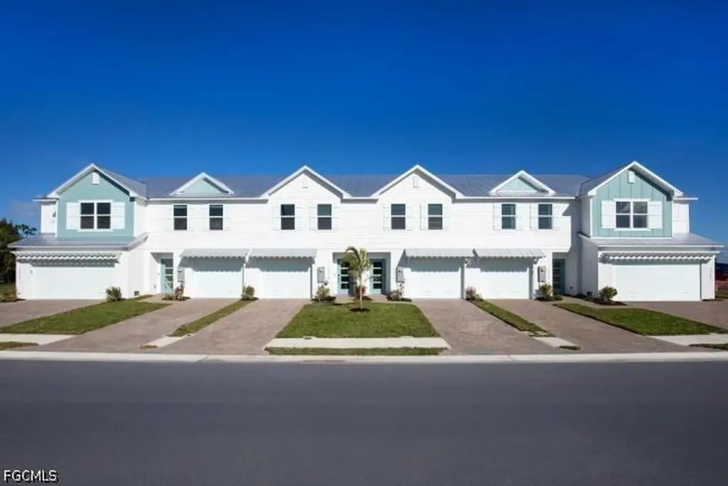 10530 Fountain Palm Circle Bokeelia FL 33922