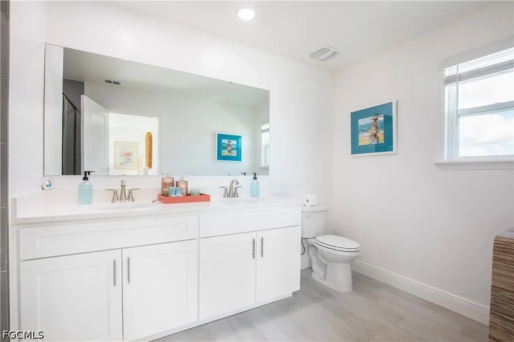 10530 Fountain Palm Circle Bokeelia FL 33922