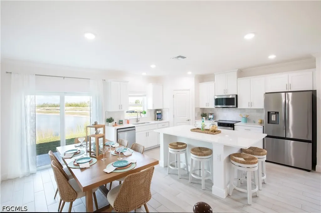 10530 Fountain Palm Circle Bokeelia FL 33922