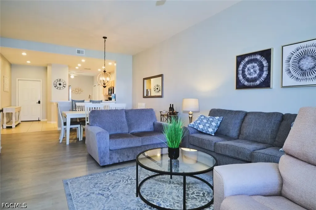 9100 Southmont Cove Fort Myers FL 33908
