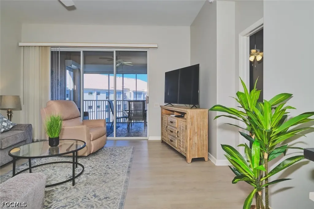 9100 Southmont Cove Fort Myers FL 33908