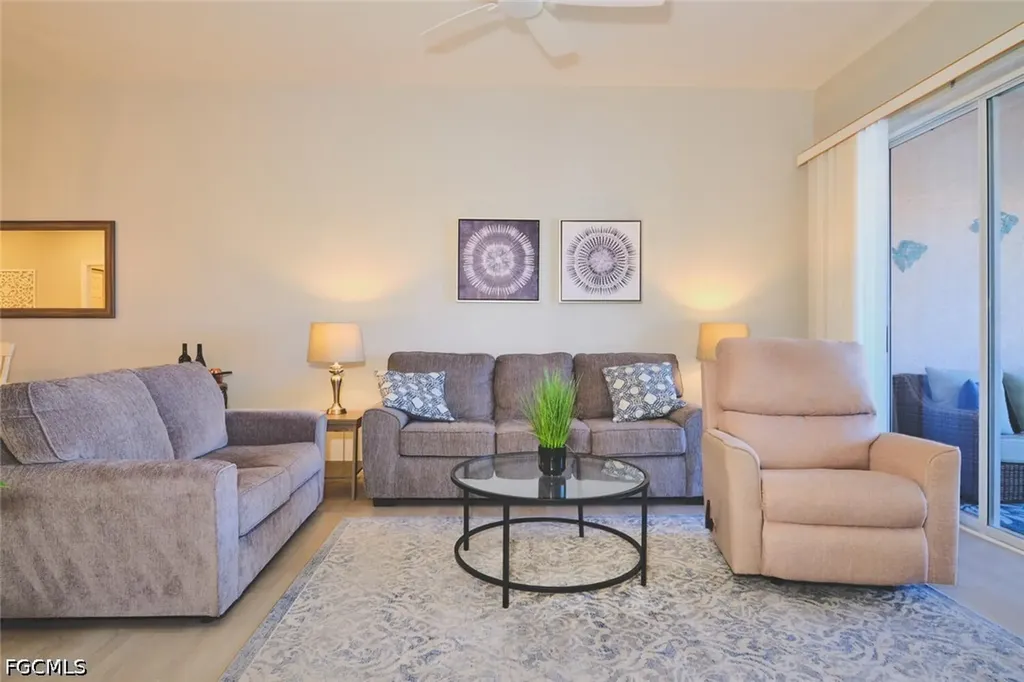 9100 Southmont Cove Fort Myers FL 33908