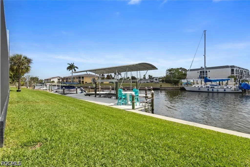 4937 Triton Court W Cape Coral FL 33904