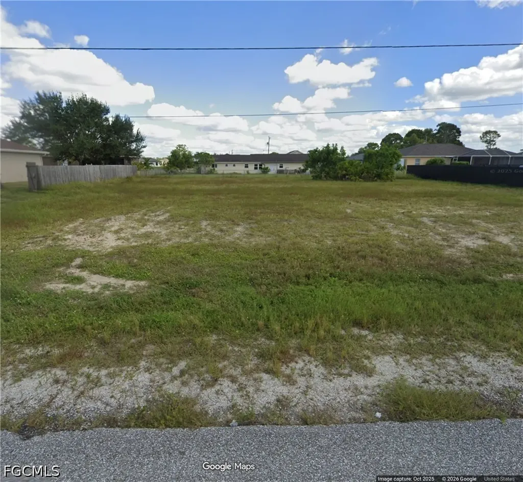 3209 NW 4th Place Cape Coral FL 33993