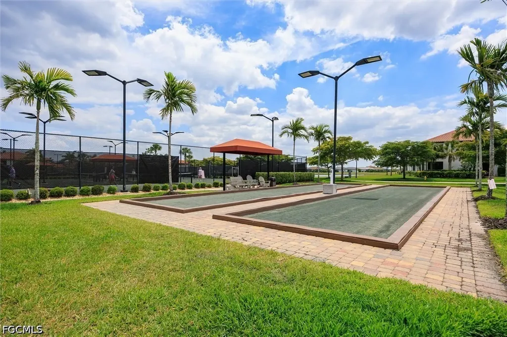 12019 Hawthorn Lake Drive Fort Myers FL 33913