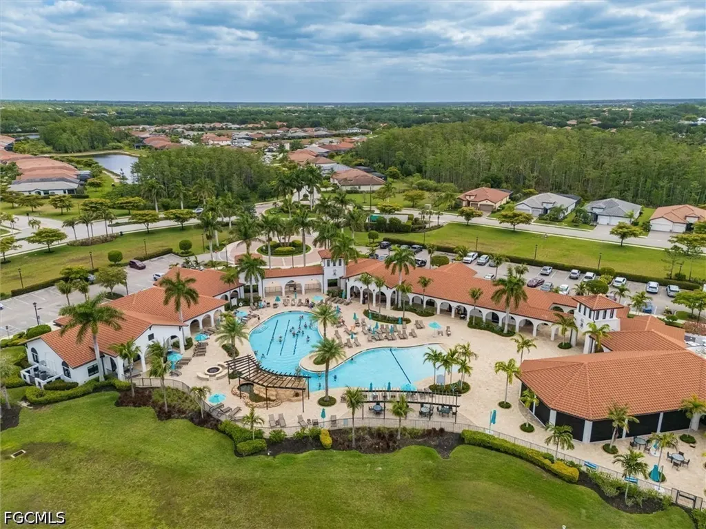 12019 Hawthorn Lake Drive Fort Myers FL 33913