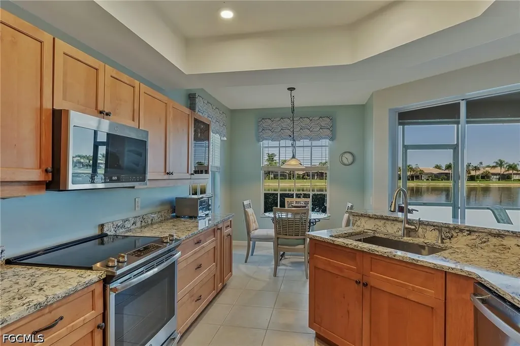10010 Sky View Way Fort Myers FL 33913