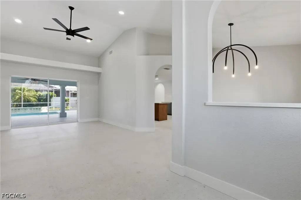 627 SW 56th Street Cape Coral FL 33914
