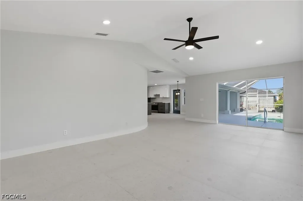 627 SW 56th Street Cape Coral FL 33914