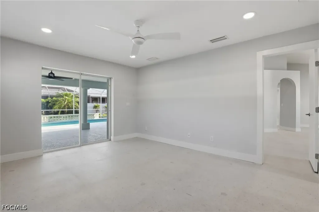 627 SW 56th Street Cape Coral FL 33914