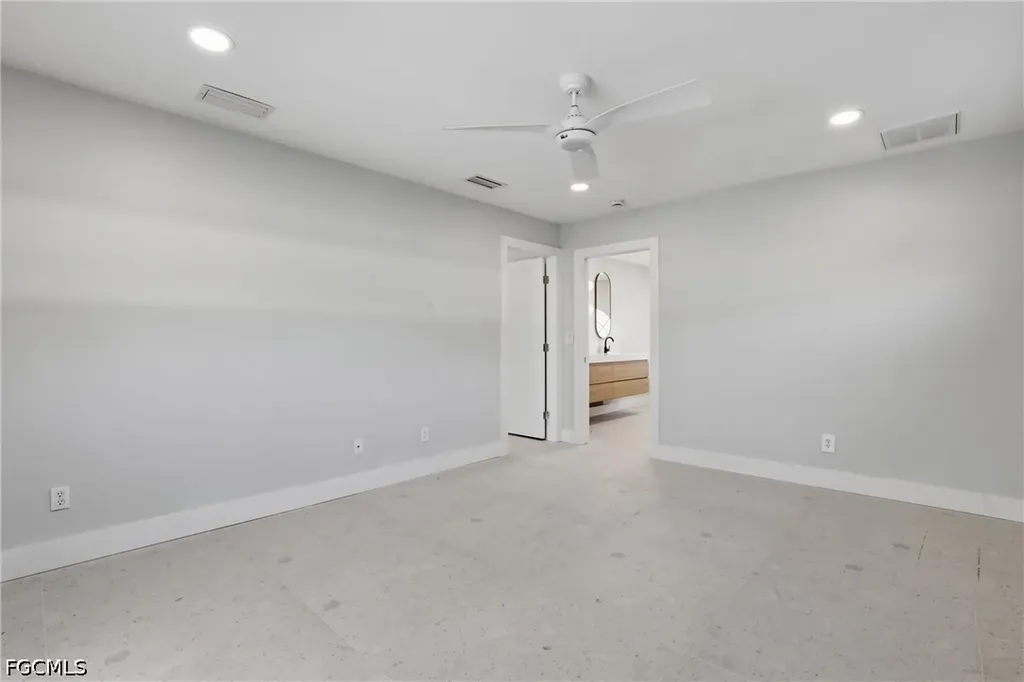 627 SW 56th Street Cape Coral FL 33914