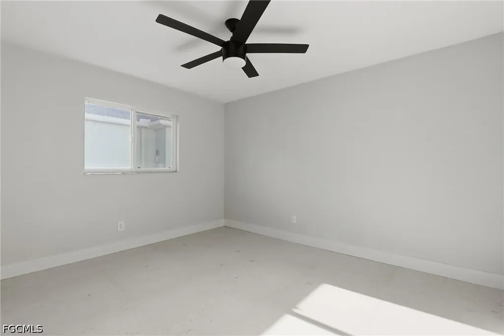 627 SW 56th Street Cape Coral FL 33914