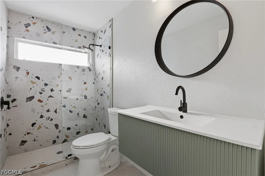 627 SW 56th Street Cape Coral FL 33914