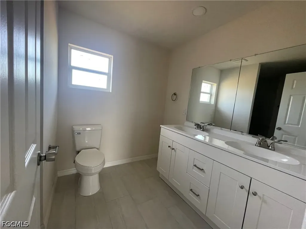 2828 NW 22nd Avenue Cape Coral FL 33993