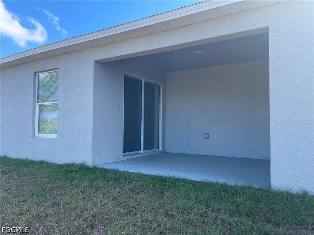 2828 NW 22nd Avenue Cape Coral FL 33993