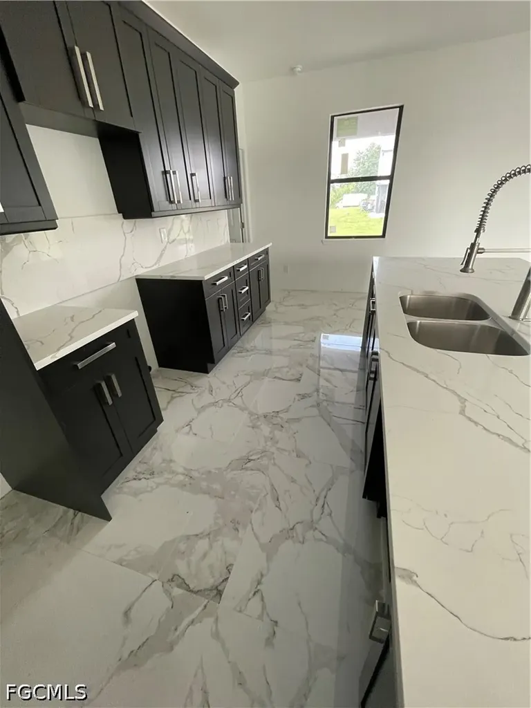 2800 Anita Avenue N Lehigh Acres FL 33971