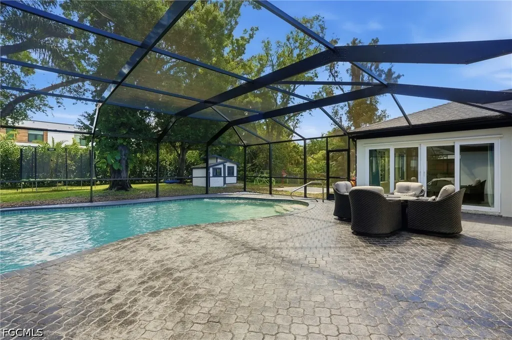3931 W Riverside Drive Fort Myers FL 33901