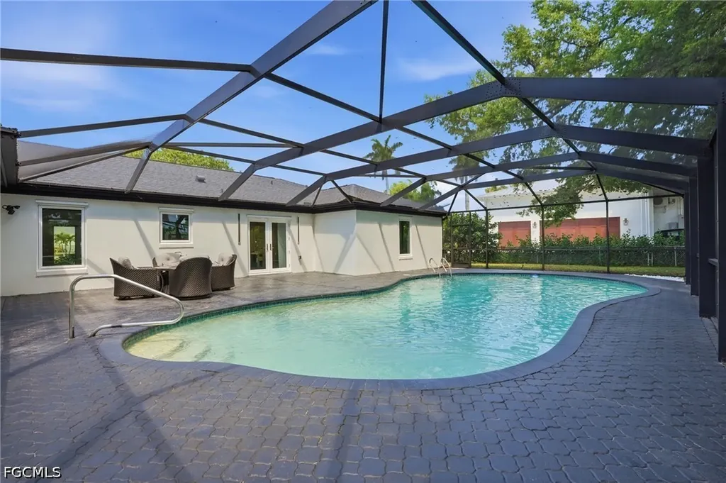 3931 W Riverside Drive Fort Myers FL 33901