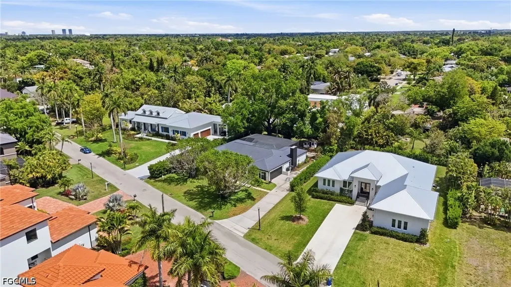 3931 W Riverside Drive Fort Myers FL 33901