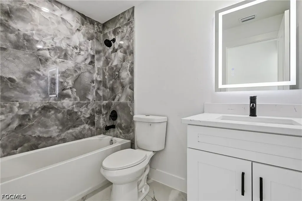 4231 NW 32nd Lane Cape Coral FL 33993