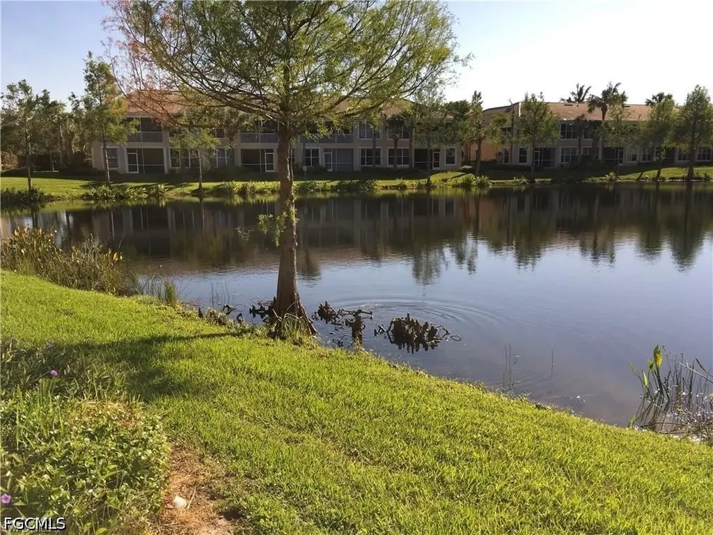 2616 Somerville Loop Cape Coral FL 33991