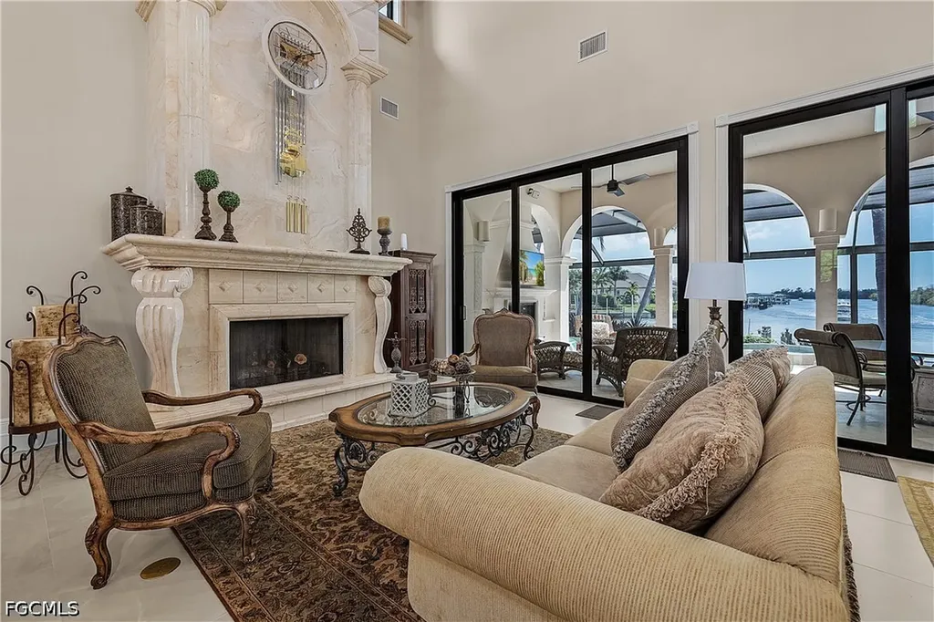 1526 Hermitage Lane Cape Coral FL 33914