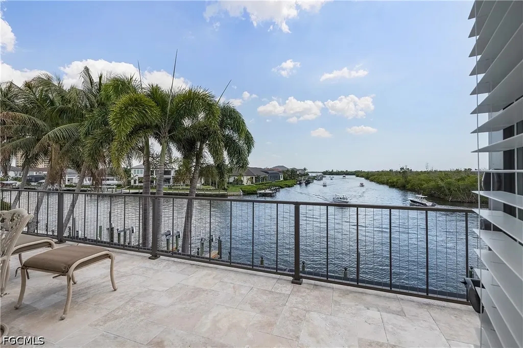 1526 Hermitage Lane Cape Coral FL 33914