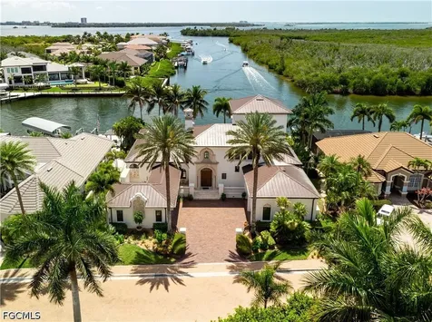 1526 Hermitage Lane Cape Coral FL 33914