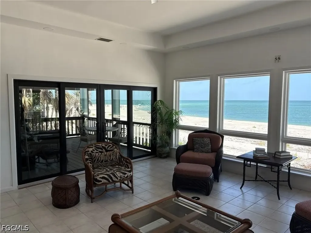 484 Gulf Bend Drive Captiva FL 33924