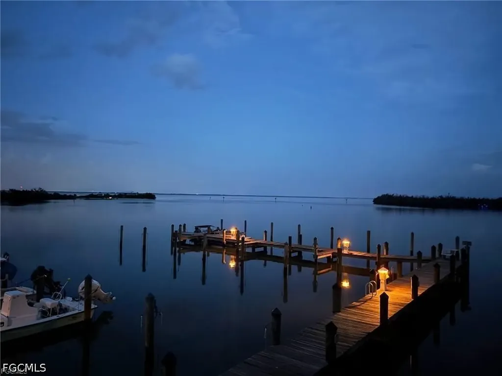 484 Gulf Bend Drive Captiva FL 33924