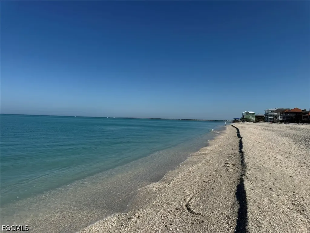 484 Gulf Bend Drive Captiva FL 33924