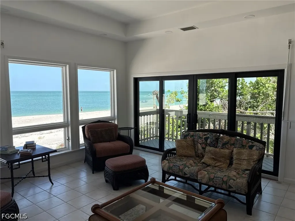 484 Gulf Bend Drive Captiva FL 33924