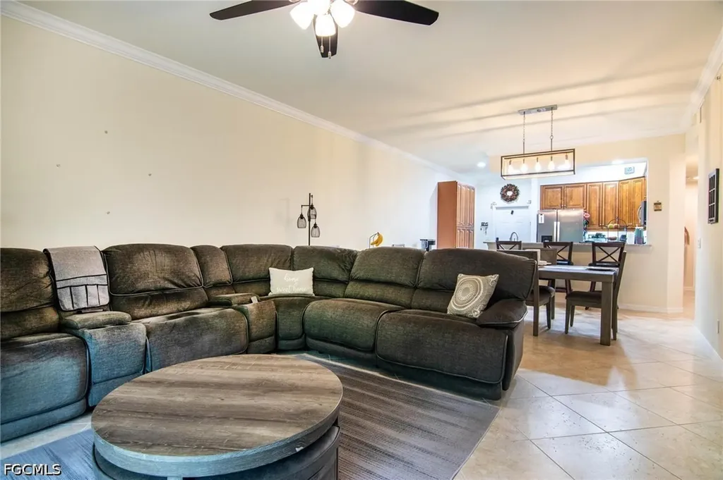 1057 Winding Pines Circle Cape Coral FL 33909