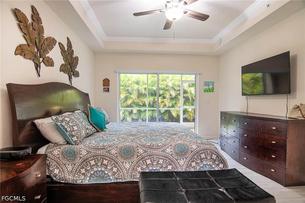 1057 Winding Pines Circle Cape Coral FL 33909